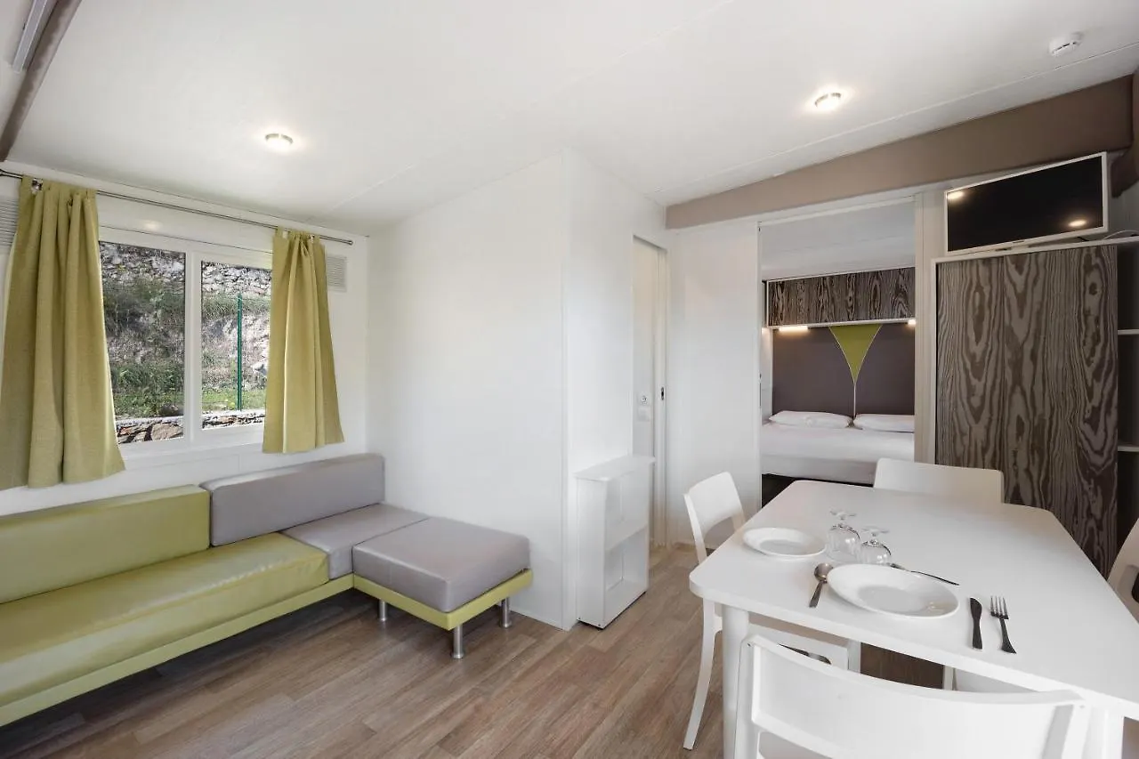 Mobile Home Alloro 166 Pietra Ligure Italy