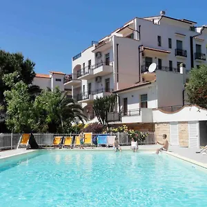 Lägenhetshotell Dei Fiori, Pietra Ligure